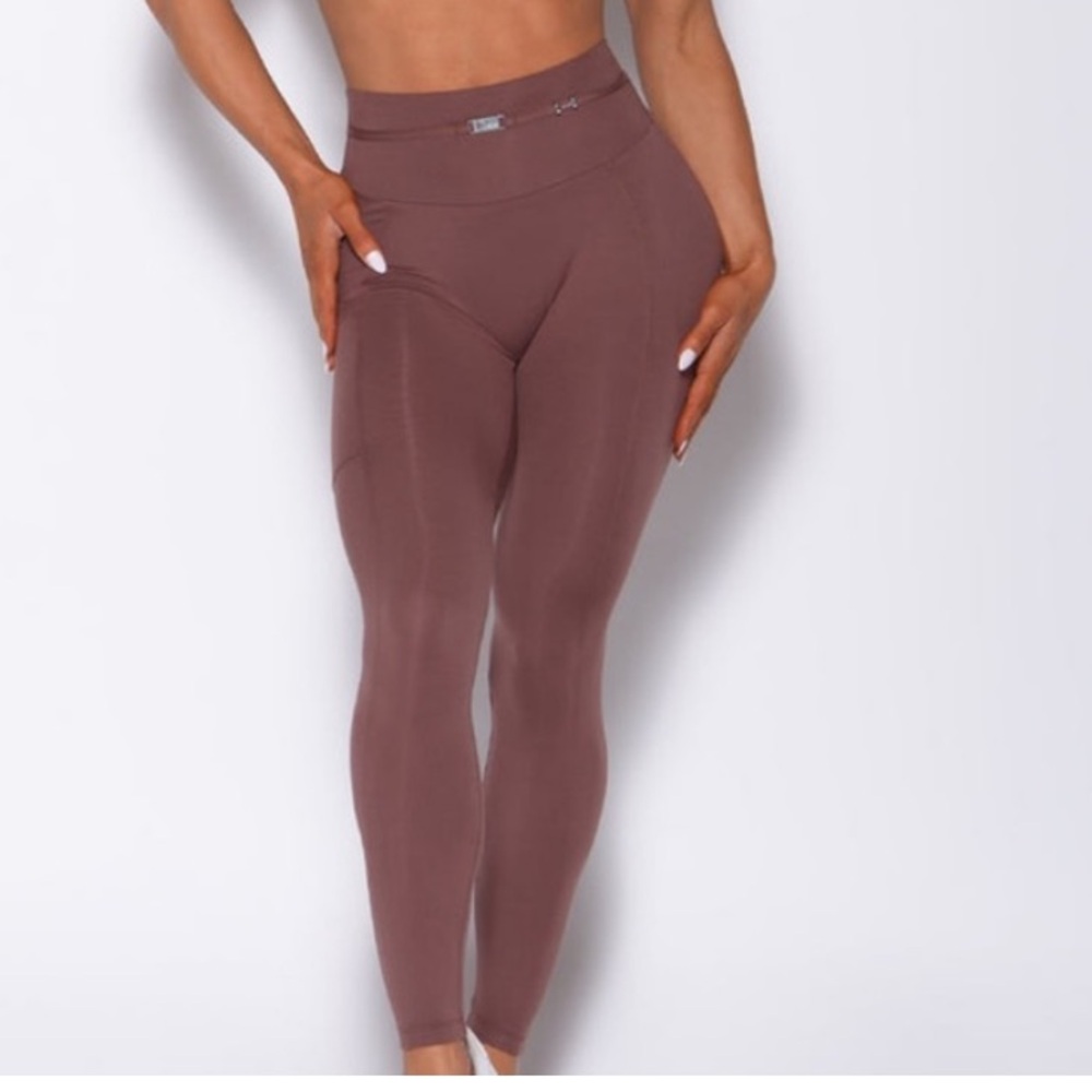 Bombshell Mauve Leggings